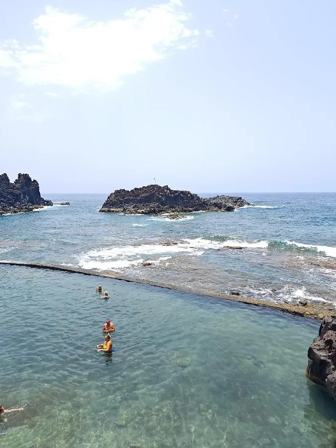 Cozy Apartment In Front Of The Natural Pools El Pris 0*,