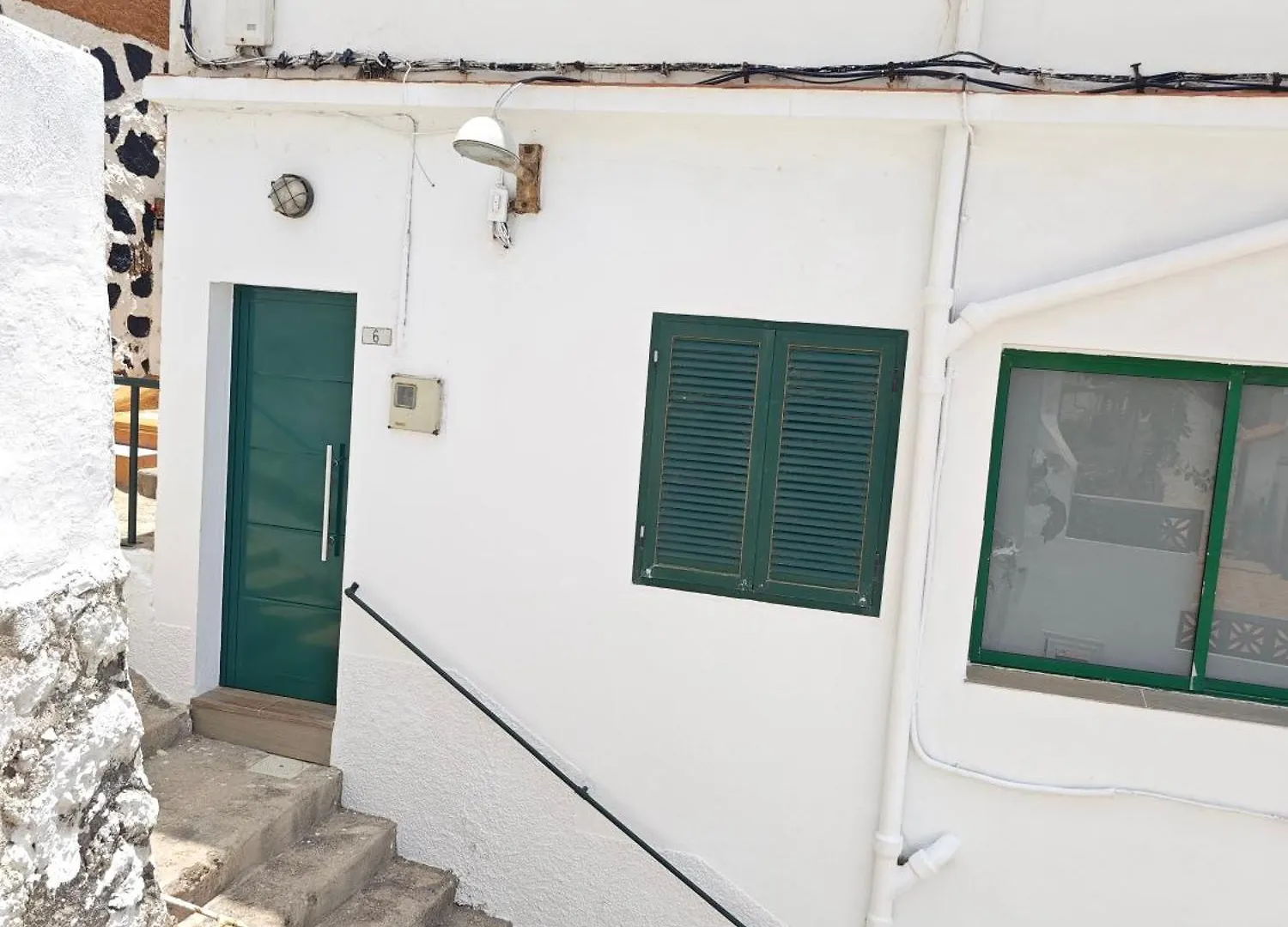 Cozy Apartment In Front Of The Natural Pools El Pris Ισπανία